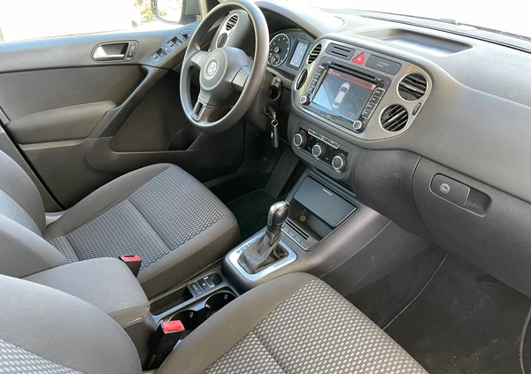 Volkswagen Tiguan cena 38900 przebieg: 175000, rok produkcji 2010 z Mońki małe 352